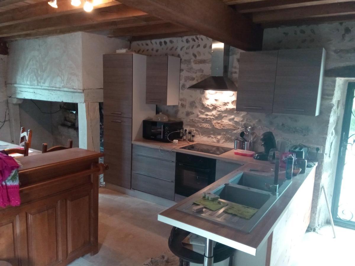 Maison Grandes Chambres Avec Cuisine -Jardin -Terrasse-Bbq Bastanes Esterno foto