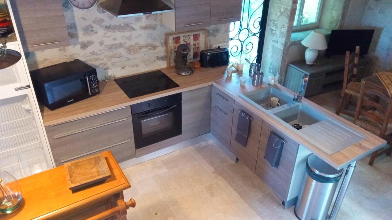 Maison Grandes Chambres Avec Cuisine -Jardin -Terrasse-Bbq Bastanes Esterno foto
